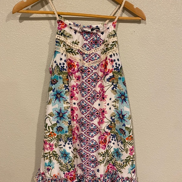 lilt Tops - Lilt‎ Colorful Patterned Garment